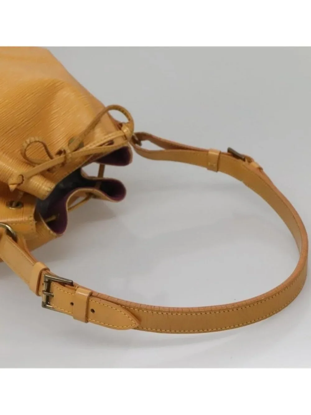 Authentic LOUIS VUITTON Epi Petit Noe Shoulder Bag Yellow M44109 LV